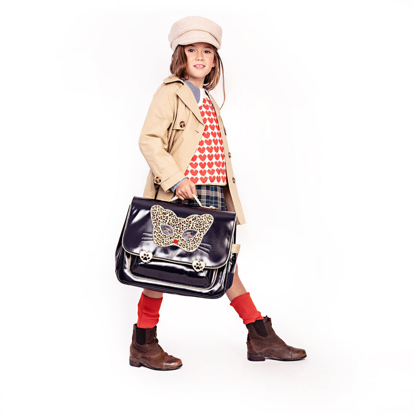 Discover the Jeune Premier AW23/24 Love Collection including schoolbags, backpacks and school accessories.